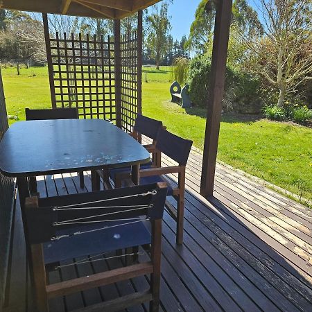 Te Anau Farm Cottage 外观 照片