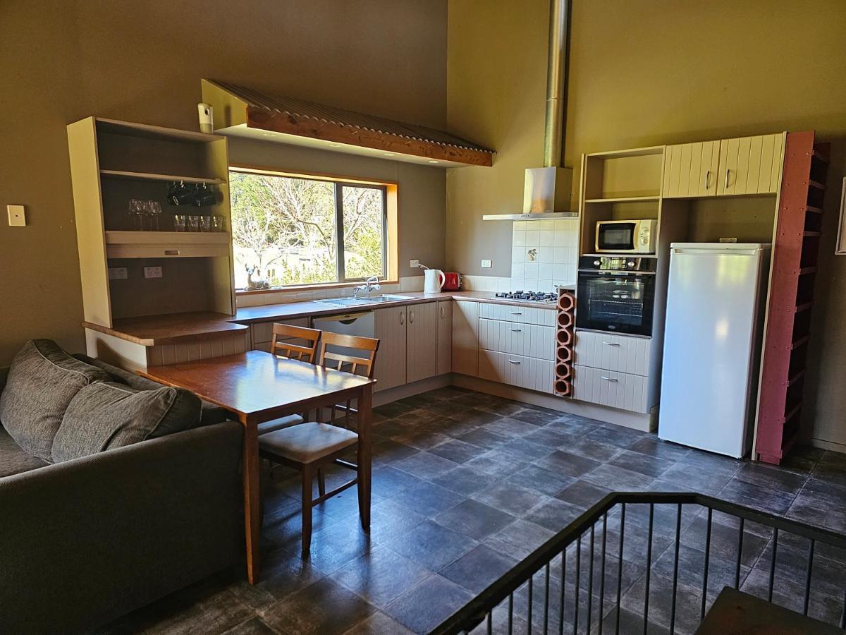 Te Anau Farm Cottage 外观 照片